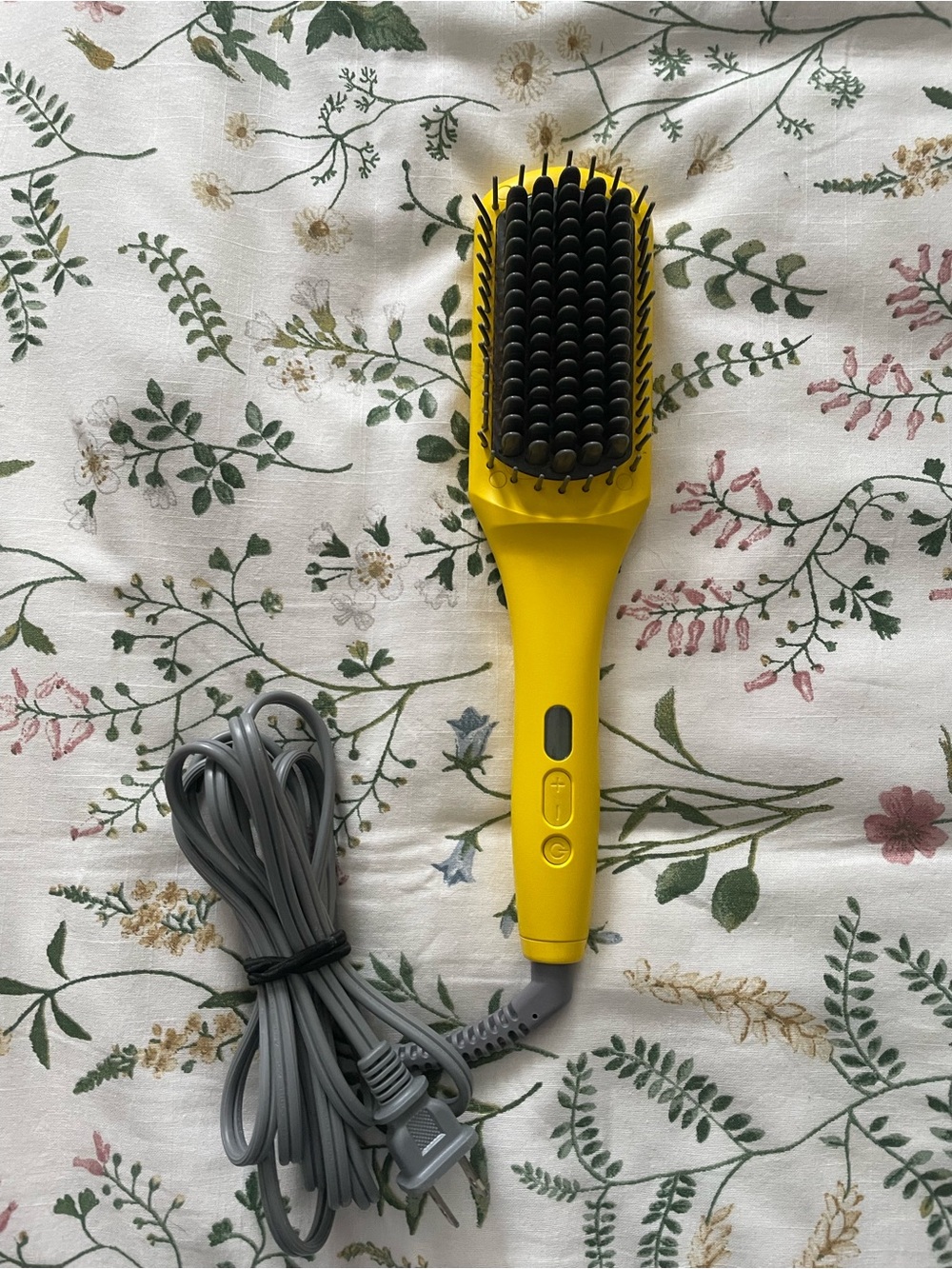 Drybar The Brush Crush Heated Straightening Brush